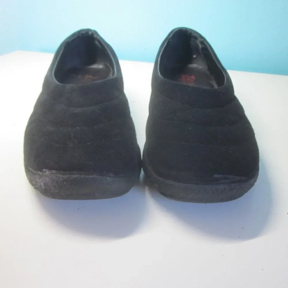 Zante Womens Size 7.5 / 38 EU Flats Black Suede Made in Italy Non-Slip Sole